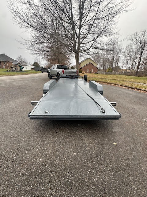 Car hauler trailer rear view - dovetail design for easy vehicle loading