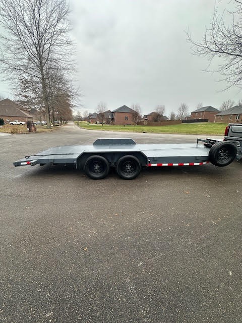 Car hauler side angle - Load Trail heavy-duty construction trailer rental